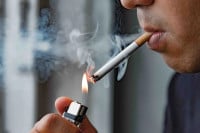 Čovjeku smrskao lobanju nakon svađe oko dima od cigarete