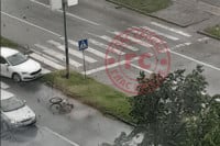 Biciklista povrijeđen na pješačkom prelazu prebačen u UKC