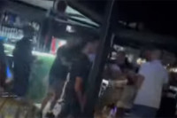 Konobari u Neumu istukli mladića i izbacili ga iz lokala, poznat razlog tuče