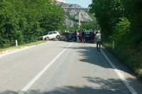 Sudar više vozila, saobraćaj potpuno obustavljen