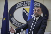 Konaković krši propise na svakom koraku