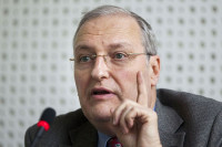 Zurof: Ko Srebrenicu nazove genocidom skuplja političke poene