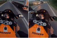 "Divljao" vozeći motor 278 kilometara na čas: Pohvalio se na mrežama pa ga policija pronašla (VIDEO)