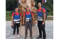 Trojica Srpčana krenula pješice od  Osovice do Ostroga