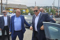 Predsjednik Srpske stigao u Sud, dočekan gromoglasnim aplauzom