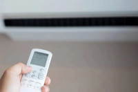 UPOZORENjE: Kada klima uređaj može da se zapali