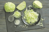 Zbog jednog sastojka vaša kupus salata će imati ukus kao ona iz restorana