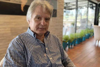 Legenda Zvezde i Uba Dušan Savić pozvao navijače na Marakanu, izvješće početni udarac