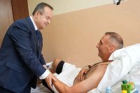 Познато у каквом је стању повријеђени полицајац Вјекослав Илић