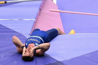 Muškost ga spriječila da ode u finale: Francuski atletičar hit na internetu (VIDEO)
