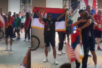 Đoković igrao kolo sa srpskim sportistima u olimpijskom selu