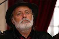 Rade Šerbedžija se rasplakao nakon spasa rijeke Une