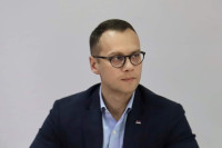 Savić: Salkić se održava na političkoj sceni širenjem mržnje i negiranjem srpskih žrtava