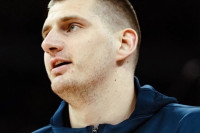 GALANTNO: Jokić počastio sve saigrače iz reprezentacije i nije štedio