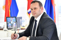 Ćosić: U Republici Srpskoj samo simboli Srpske, svi ostali biće skinuti