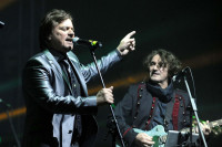 Hrvatska pjevačica brani Bijelo dugme: Ne pravi se problem kad Brena pjeva Jugoslovenku?
