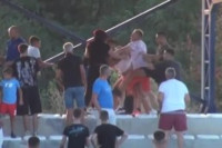 Brutalna tuča na utakmici Srpske lige! Vrisci i jauci odjekivali stadionom!