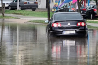 Ekstremne padavine u Trebinju: Voda na gradskim ulicama