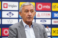 Pešić opet upozorio: Srbija će poput Hrvatske da dotakne dno!