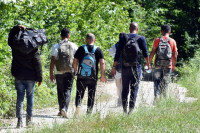 Problem sa migrantima se prebacuje manjim državama: Kakav je položaj Srpske?