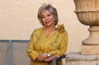 Matel pravi barbi lutku po liku spisateljice Isabel Aljende (FOTO)