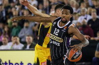 Partizan pregazio AEK