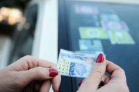 Baza podataka poskupljuje registraciju vozila?