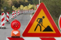 Stanje na putevima: Radovi usporavaju saobraćaj