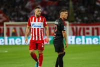 Fudbaleri Zvezde gube na poluvremenu, Benfika vodi 2:0 protiv šampiona Srbije