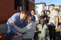Dodik: Sedmočlana porodica uskoro dobija krov nad glavom