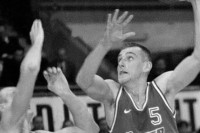 Tragedija kod Kalesije: Objesio se legendarni košarkaš!