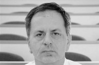 Preminuo hirurg Zoran Azarić