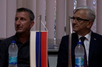 Ujedinjena Srpska i DEMOS podržali kandidata SNSD u Tesliću