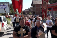 Протест Срба у Зубином Потоку