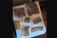 Zaplijenjeno više od pet kilograma droge, uhapšena dva muškarca