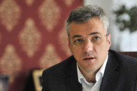 Tadić: Da li bi Zukan Helez mogao objasniti koga se plašimo, Izraela ili Irana?