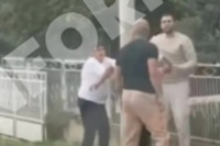 Brutalna tuča, Desingerica prebio čovjeka na ulici (VIDEO)