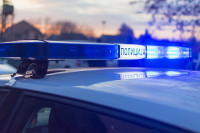 Glumili presretače i uzeli pare od vozača, uhapšena dva policajca