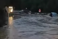 Jablanica u potpunosti blokirana, ima nestalih i povrijeđenih (VIDEO)