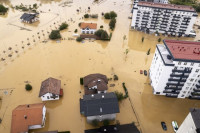 Crna Gora šalje spasioce u BiH