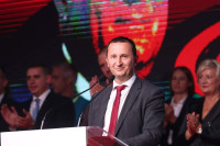 SNSD slavi u Trebinju, Vukanović ljut (VIDEO)