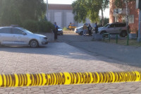 Srbi se okupili u Kosovskoj Mitrovici zbog hapšenja Arsnijevića