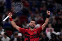 Đoković se pomučio za polufinale