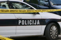 „Golf“ sletio s puta, povrijeđene žena i djevojčica