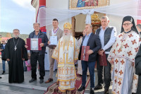 Mitropolit Hrizostom osveštao novoizgrađeni hram kod Sokoca