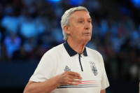 Pešić potpisao ugovor, ostaje selektor Srbije do 2025.