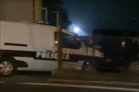 Specijalci opkolili kuću u Bosanskoj Krupi (VIDEO)
