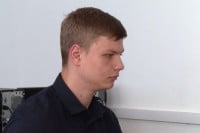 Upoznajte Andreja koji istovremeno pohađa dva razreda, a u dnevniku sve petice (VIDEO)