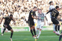 "Novi Partizan" trijumfalan pred ispunjenim tribinama