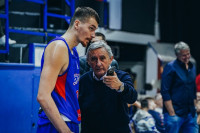 Pešić gledao Simanića